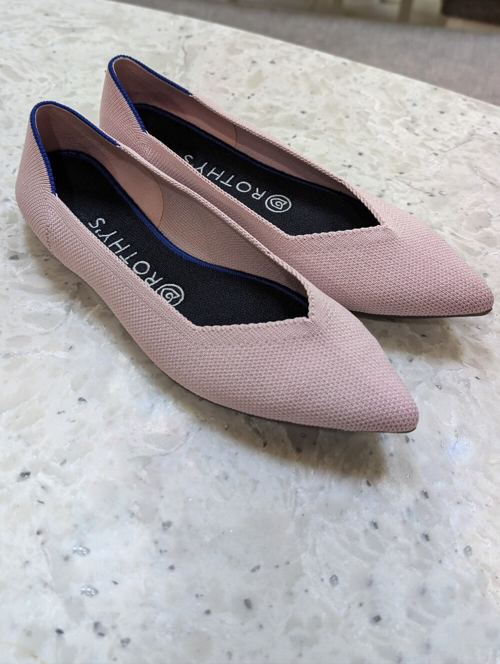 Rothys The Point Flats In Petal Pink Size 8